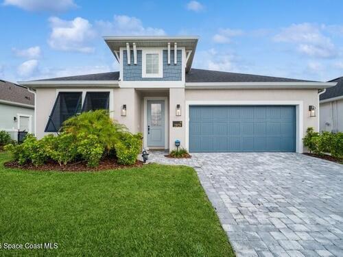 2979 Pangea Circle  Melbourne, FL 32940