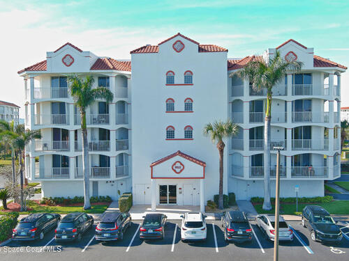 8922 Laguna Lane Unit #201 Cape Canaveral, FL 32920