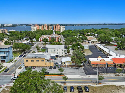 902 Florida Avenue  Cocoa, FL 32922