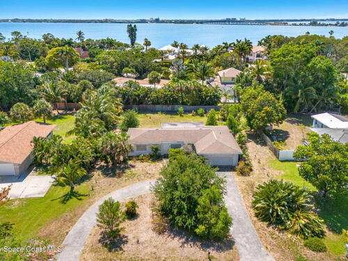 1200 Magnolia Drive  Indialantic, FL 32903
