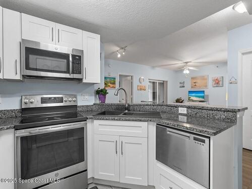 5095 Fairways Circle Unit #I102 Vero Beach, FL 32967