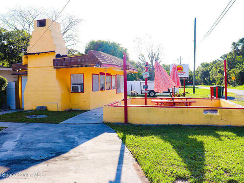 4410						38th						Avenue												Vero Beach, FL						32967