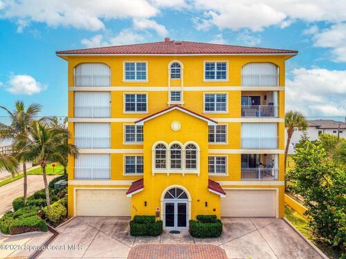 211 24th Street Unit #202 Cocoa Beach, FL 32931