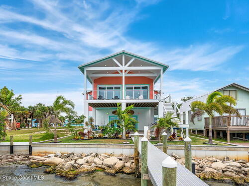 16						Vip Island Unit B																		Grant-Valkaria, FL						32949