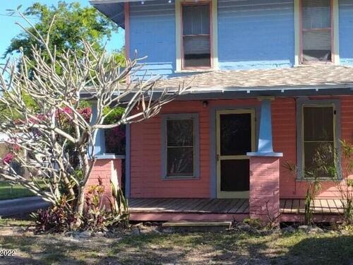 10						Olive						Street												Cocoa, FL						32922