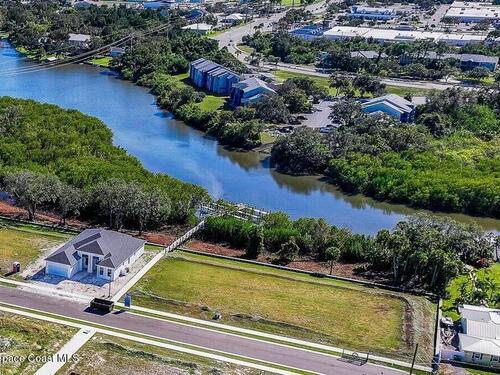 1475						Windchime						Lane												Melbourne, FL						32935