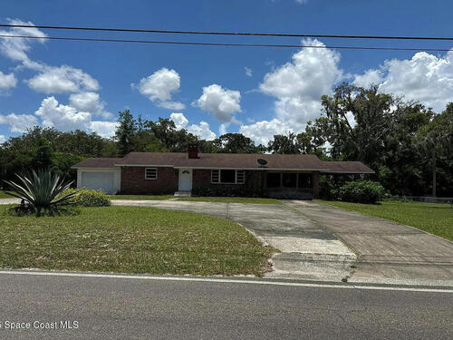 1921						Glenwood						Road												DeLand, FL						32720