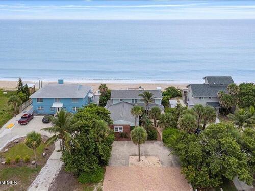 6775						Highway A1a						Highway												Melbourne Beach, FL						32951