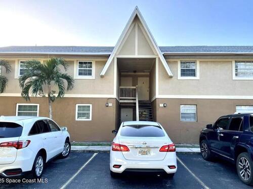 294						Berkshire						Lane												Melbourne, FL						32935