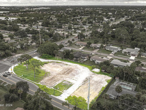 1009						Fiske						Boulevard												Rockledge, FL						32955