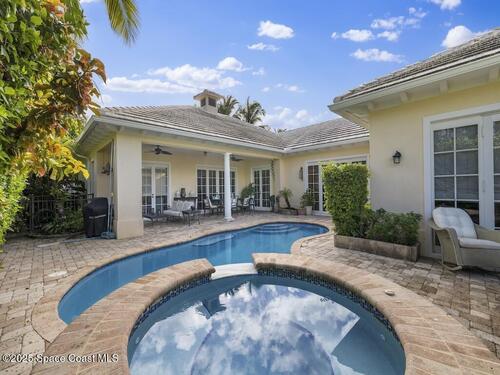 6585						Martinique						Way												Vero Beach, FL						32967