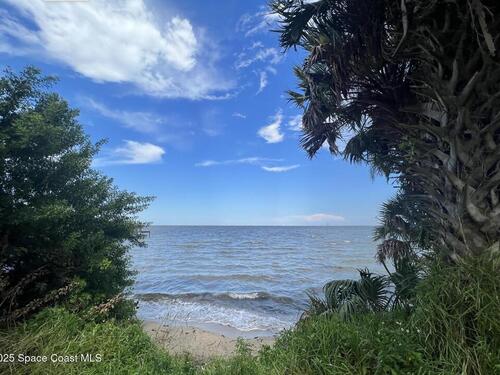 0000						Riveredge Drive																		Titusville, FL						32780