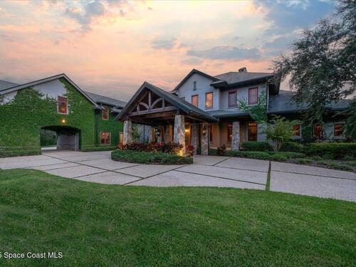 586						Wethersfield						Place												Melbourne, FL						32940