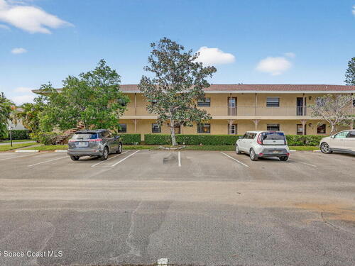 400						18th						Street						Unit #2						Vero Beach, FL						32960