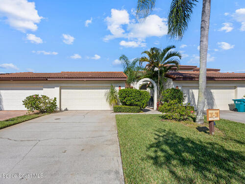 2204						Parkside						Place												Indian Harbour Beach, FL						32937