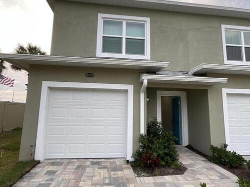 820						Paddleboard						Court												Melbourne, FL						32935