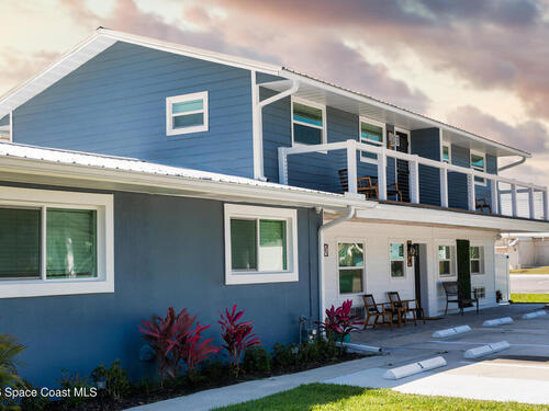 208						Seminole						Avenue						Unit #4						Melbourne, FL						32901