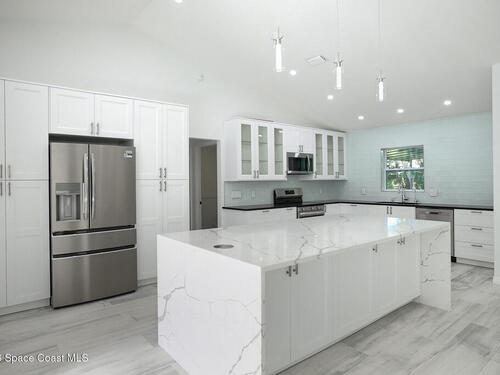 140						Flores						Street												Melbourne Beach, FL						32951