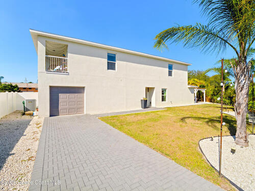 200						Circle						Avenue												Melbourne, FL						32935