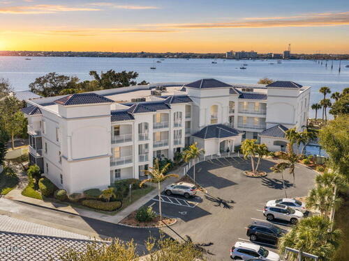 420						Moore Park						Lane						Unit #107						Merritt Island, FL						32952