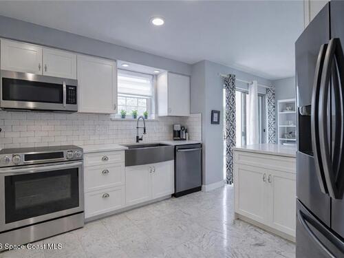 5690						A1a						Highway						Unit #101n						Vero Beach, FL						32963