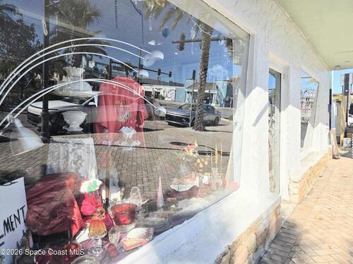 225						Minutemen						Causeway												Cocoa Beach, FL						32931