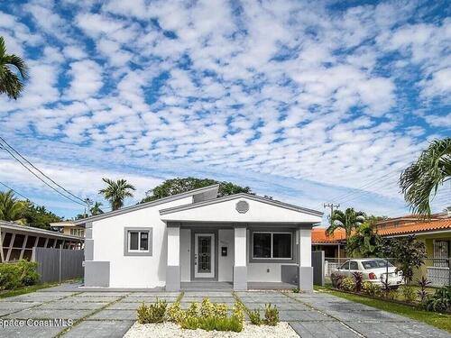 4027						11th						Street												Miami, FL						33131