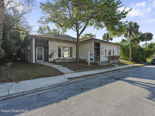 2101						Grant						Place												Melbourne, FL						32901