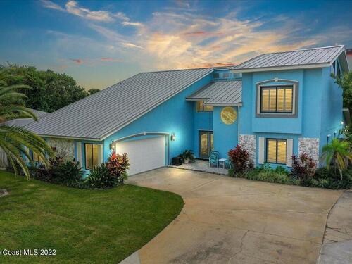 207 Fir Avenue  Melbourne Beach, FL 32951