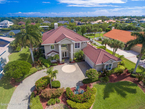 134 Lansing Island Drive  Indian Harbour Beach, FL 32937