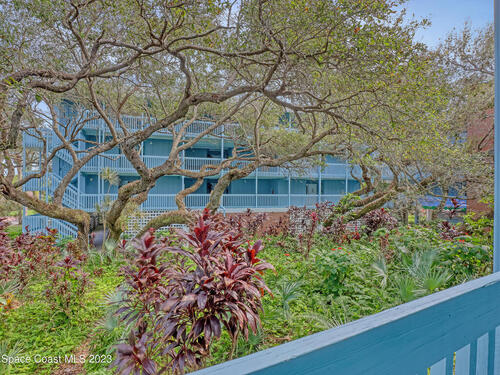240 Hammock Shore Drive Unit #109 Melbourne Beach, FL 32951