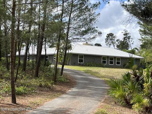 1420 War Eagle Boulevard  Titusville, FL 32796