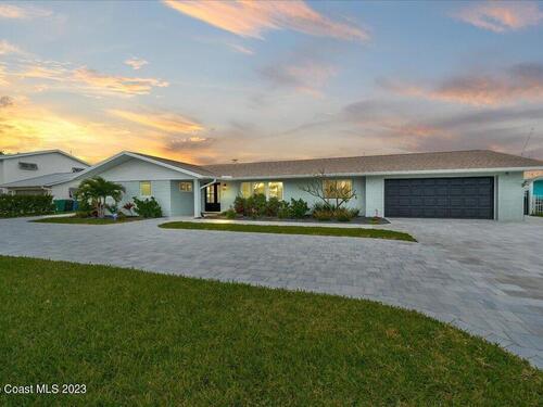 516 Eleuthera Lane  Indian Harbour Beach, FL 32937