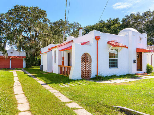 803 Washington Avenue  Titusville, FL 32780