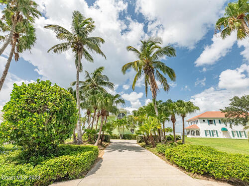 182 Bayshore Drive  Melbourne Beach, FL 32951