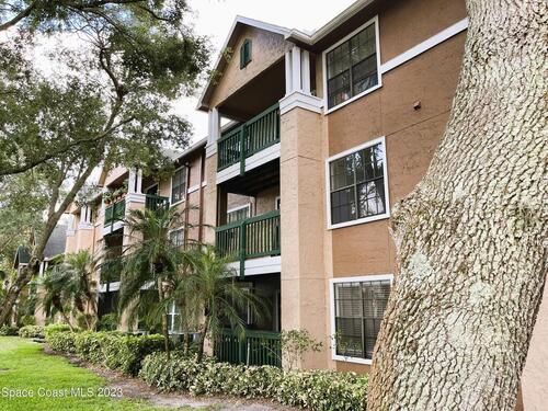 7667 Wickham Road Unit #304 Melbourne, FL 32940