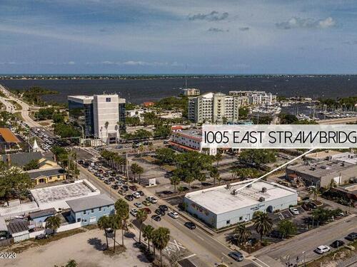 1005 Strawbridge Avenue  Melbourne, FL 32901