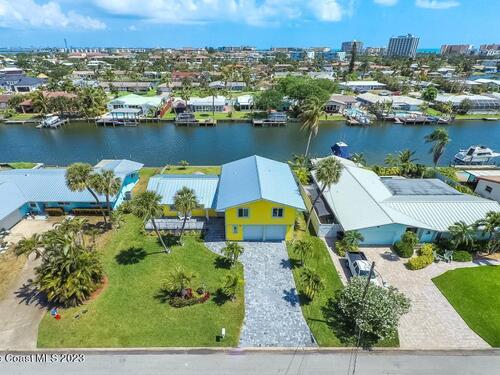 239 Antigua Drive  Cocoa Beach, FL 32931