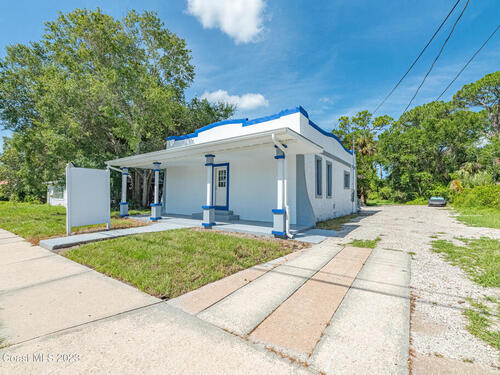 1514 Washington Avenue  Titusville, FL 32780