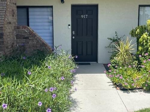 1515 Huntington Lane Unit #917 Rockledge, FL 32955