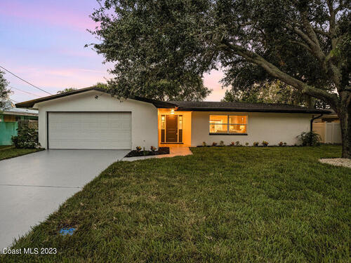 21 Riverview Lane  Cocoa Beach, FL 32931