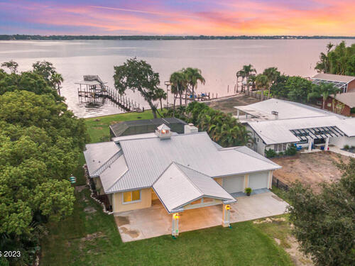 620 Lucas Place  Merritt Island, FL 32953