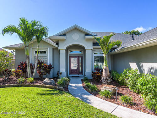 6147 Arlington Circle  Melbourne, FL 32940