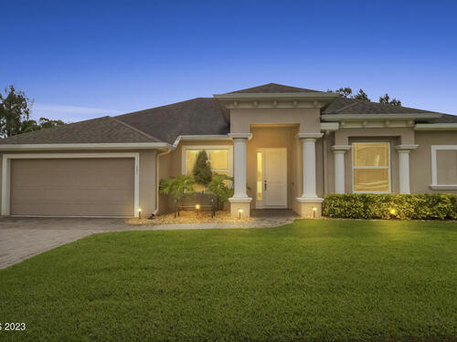151 Athey Court  Melbourne, FL 32904