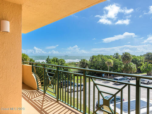 8472 Ridgewood Avenue Unit #301 Cape Canaveral, FL 32920