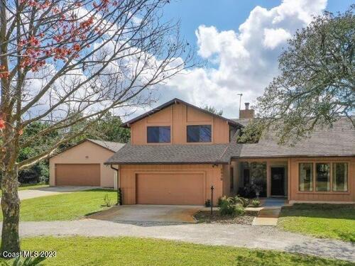 2519 Cricket Trail  Titusville, FL 32780