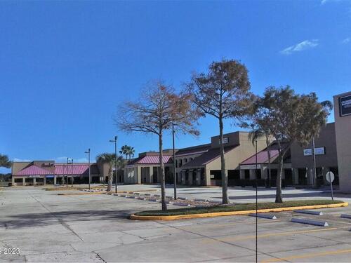 2955 Pineda Plaza Way Unit #105 Melbourne, FL 32940
