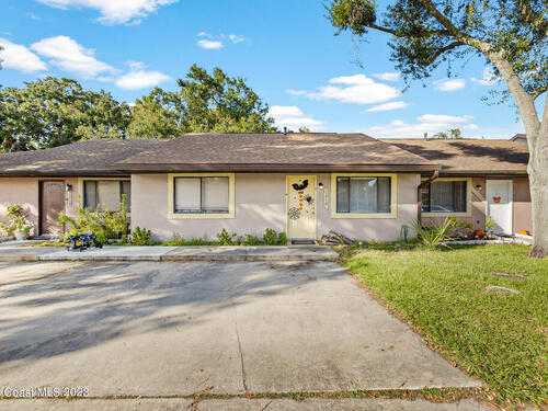 1210 Shady Pines Lane  Titusville, FL 32796