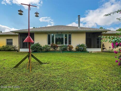1001 Shellcracker Road  Mims, FL 32754